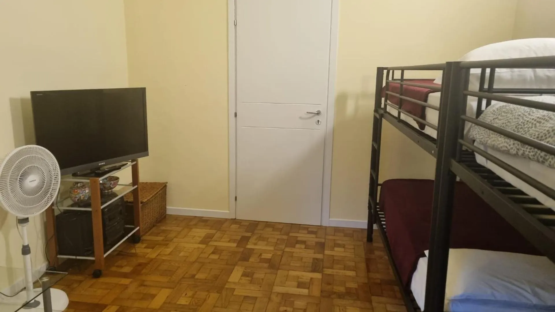 Easy Room Italy Balcony Grand Apartments Milano